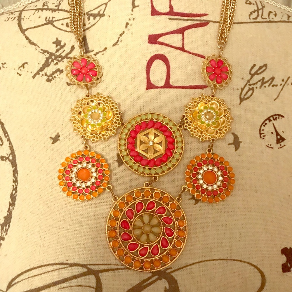 Multicolor necklace 🦋